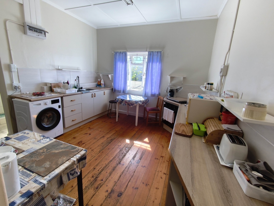 4 Bedroom Property for Sale in Gansbaai Central Western Cape